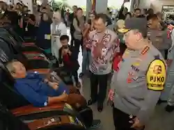 Kapolri Menganjurkan Pemudik yang Kelelahan untuk Menggunakan Kereta Api